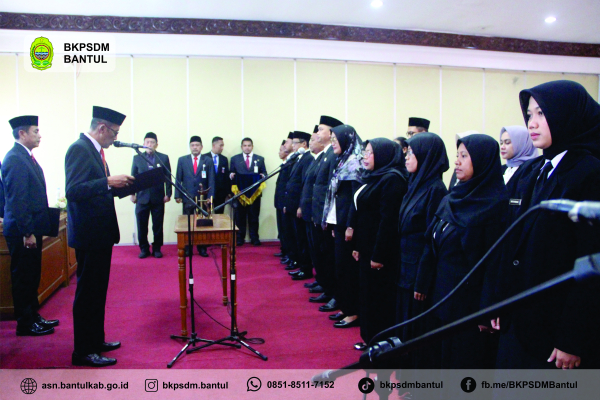 Lantik Pejabat Fungsional, Wakil Bupati Bantul : Harapkan Dalam Menanggapi Pertanyaan Masyarakat  Direspon Dengan Lebih Baik Serta Santun Dalam Berdiplomasi